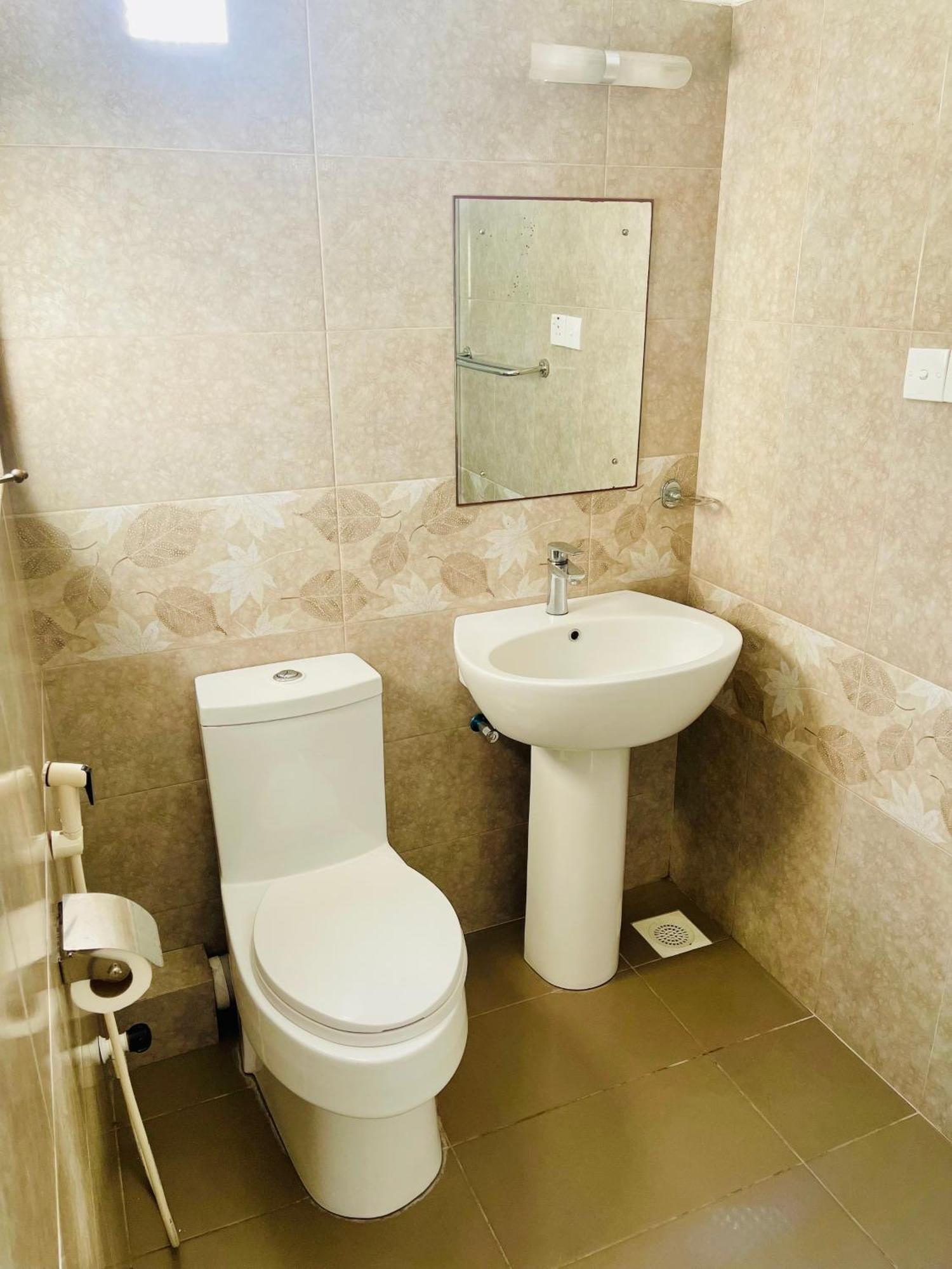 Sand & Surf Guest House Негомбо Екстер'єр фото